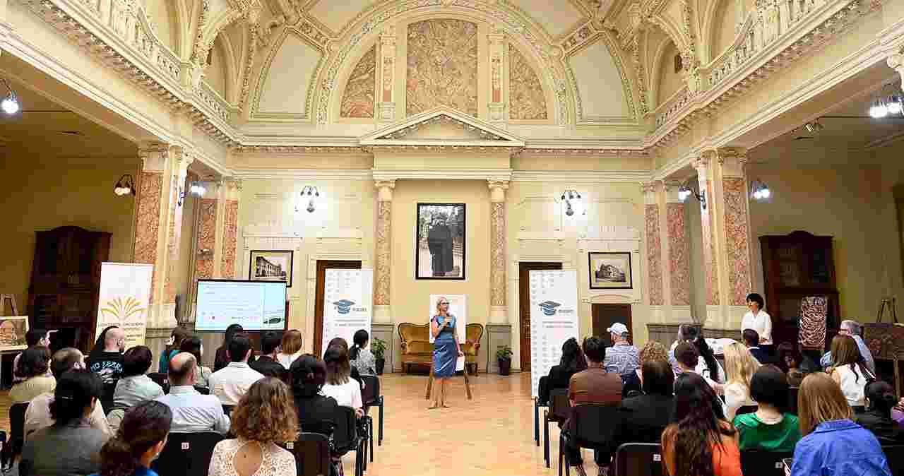 ფინედუმ ლიტერატურული კონკურსის გამარჯვებულები დააჯილდოვა