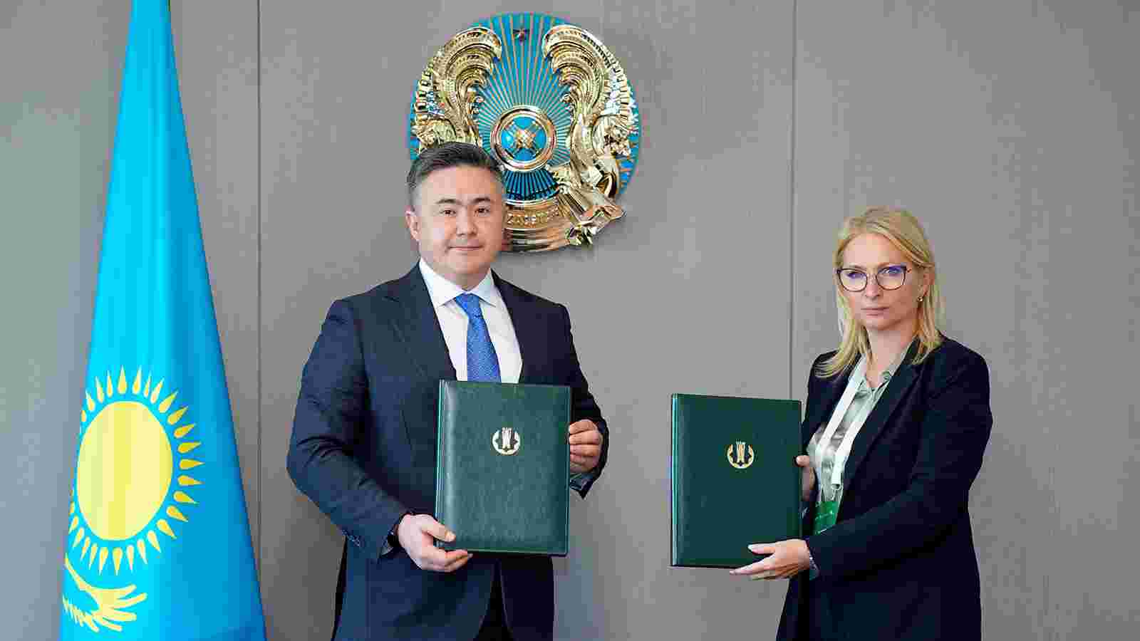 Memorandum of Understanding Signed Between the Central Banks of Georgia and Kazakhstan