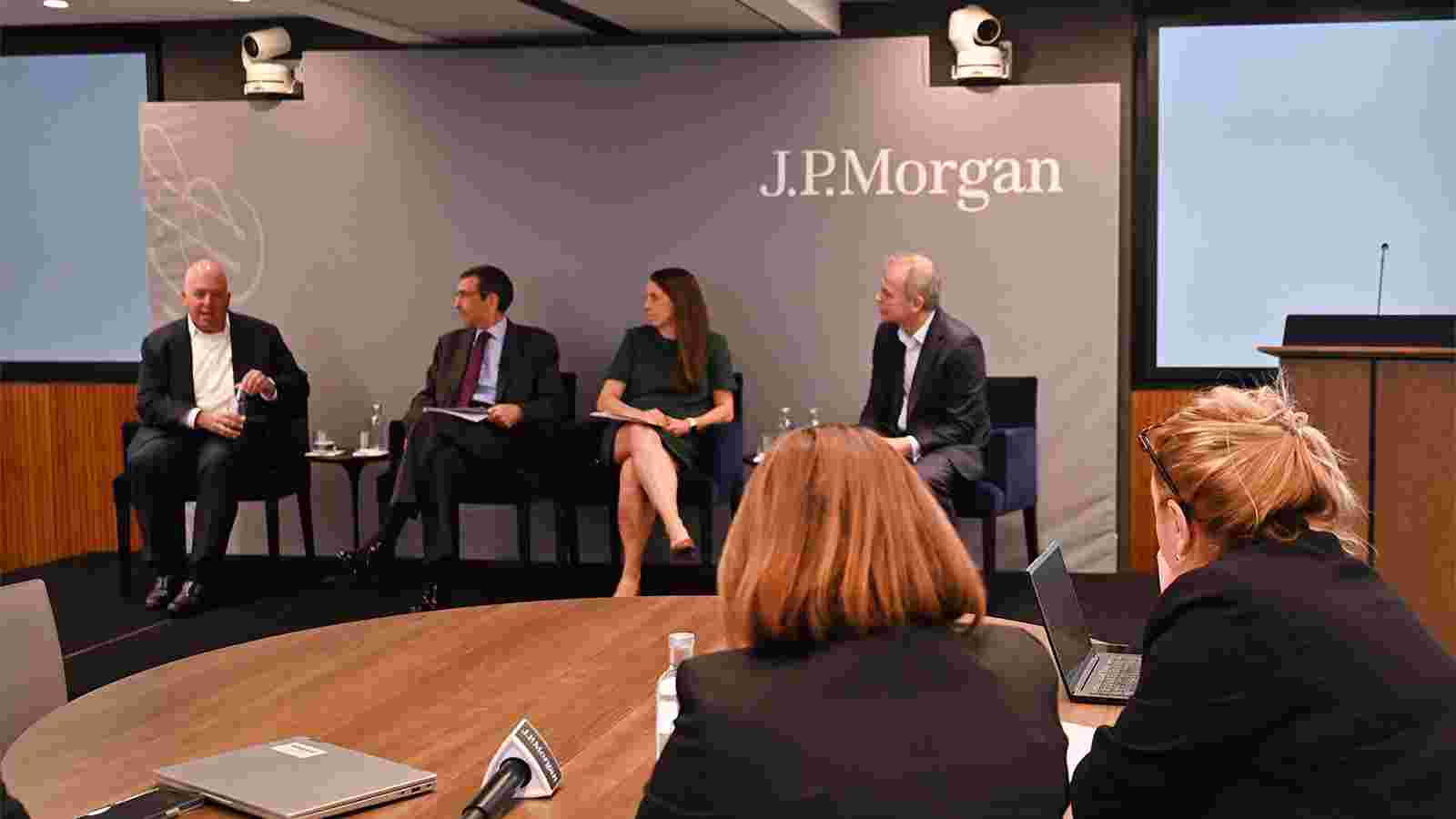 ეკატერინე გალდავამ და ნინო ჯელაძემ EBRD-ისა და J.P. Morgan-ის ერთობლივ კონფერენციაში მიიღეს მონაწილეობა