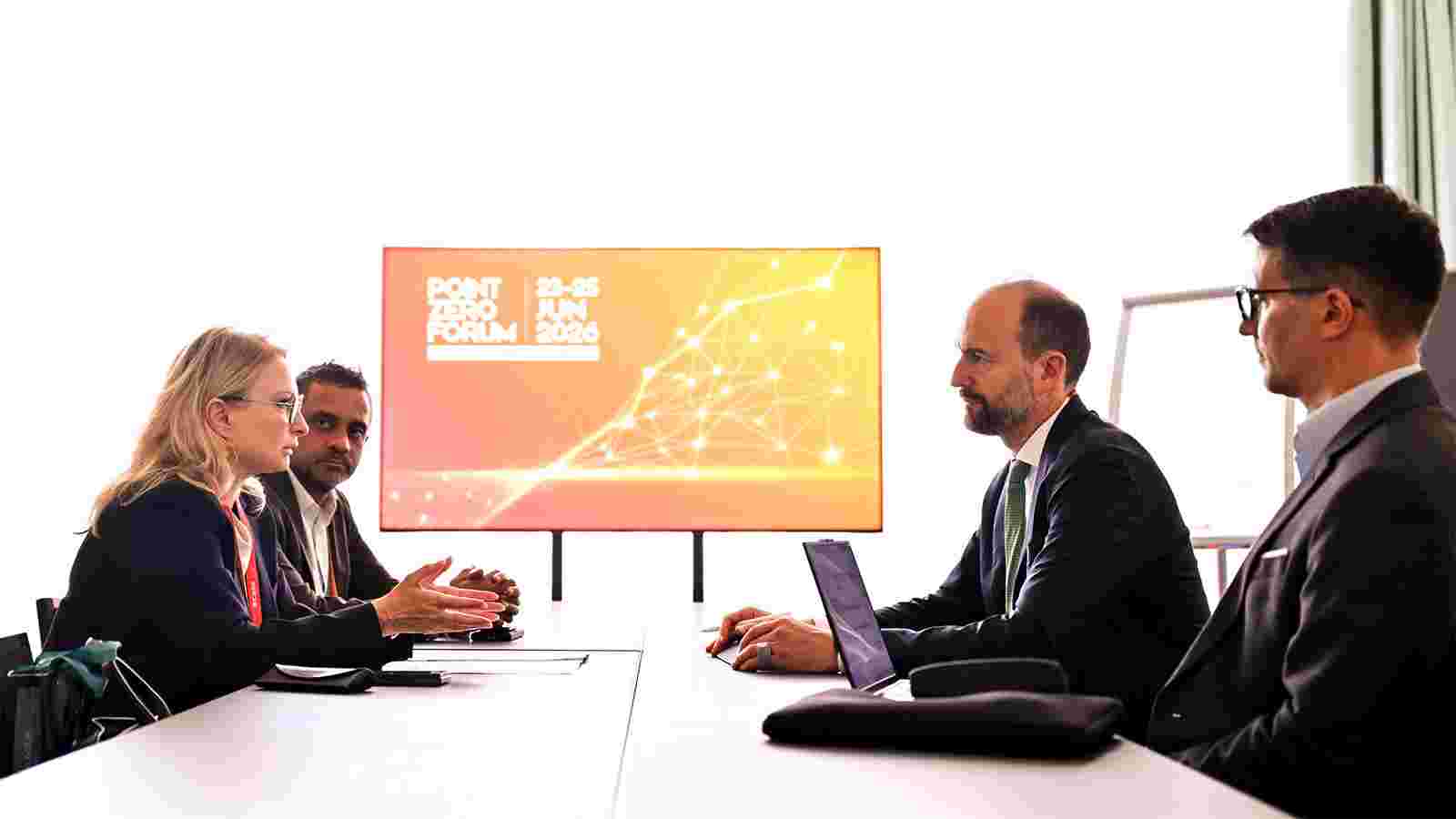 Natia Turnava Meets with the Head of the BIS Innovation Hub