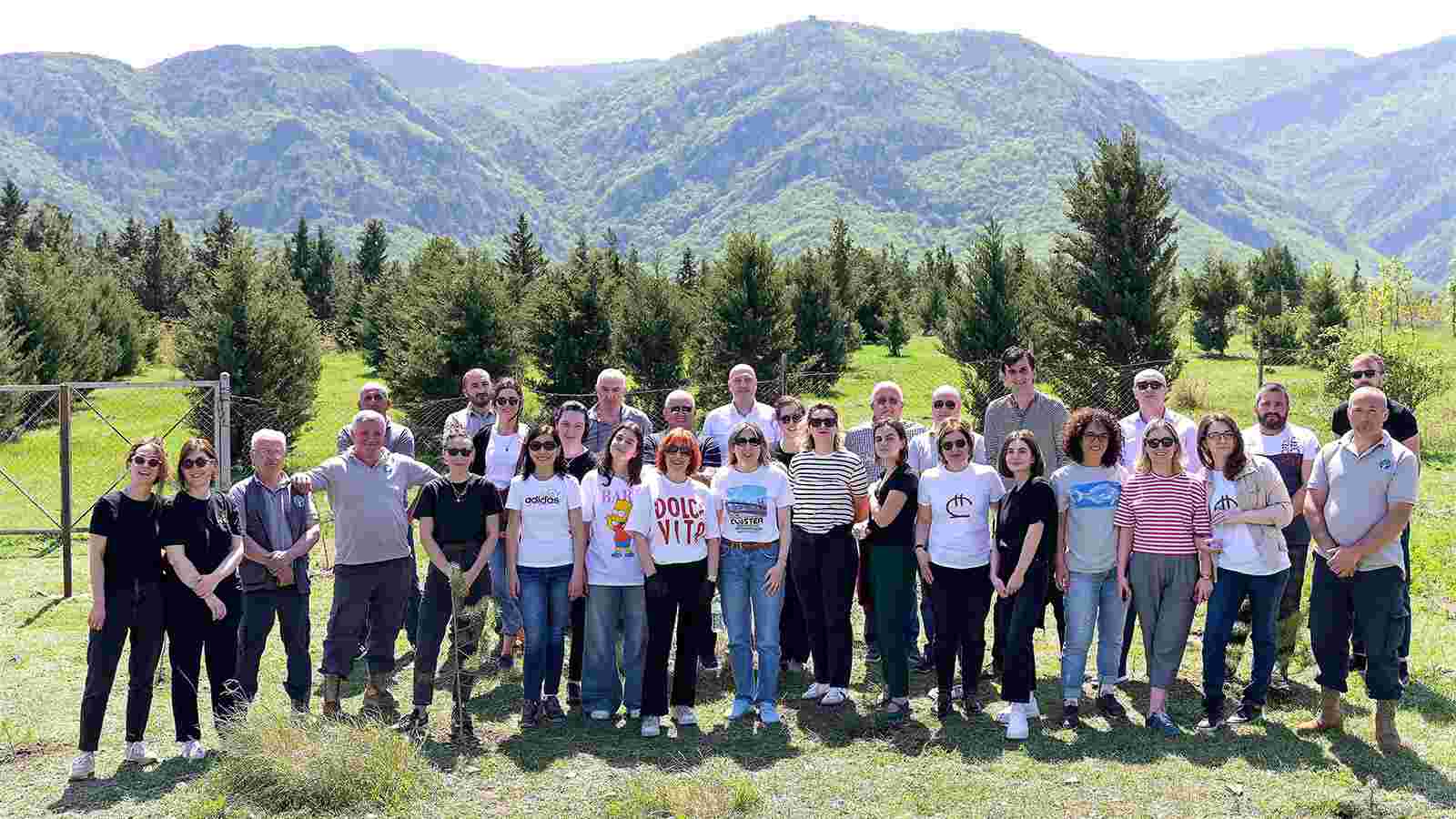 NBG Employees Celebrate Earth Day by Planting Trees and Cleaning Near Mtskheta