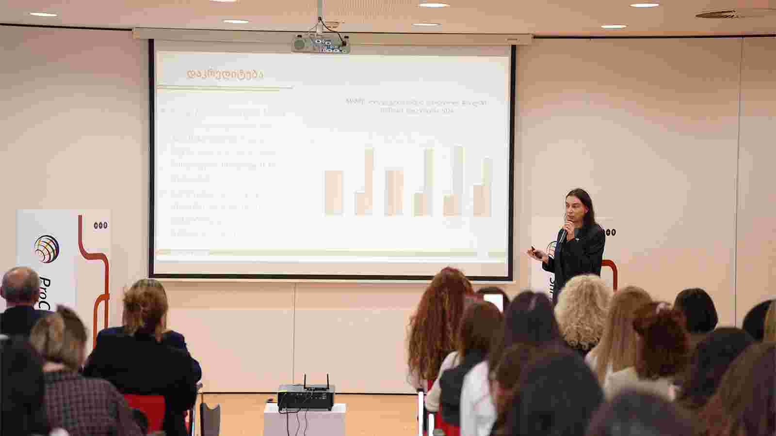 ეროვნულმა ბანკმა ქალ მეწარმეებს მონაცემთა ანალიზის ახალი მეთოდოლოგია გააცნო